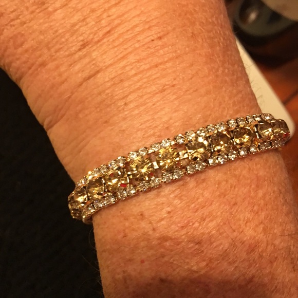 Yellow Gold Tennis Bracelet - Picture 5 of 6